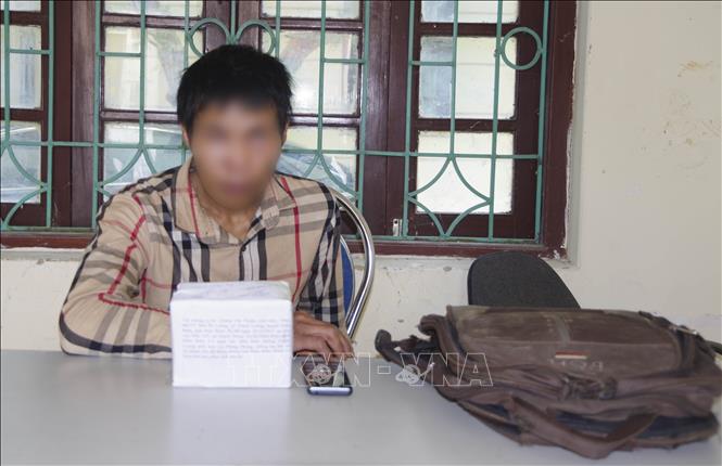 Bắt đối tượng mua bán 1 000 viên ma túy tổng hợp, 400 gram heroin