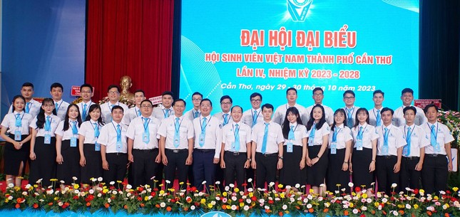 Sinh viên TP Cần Thơ phát huy bản lĩnh, sáng tạo, hội nhập xây dựng TP Cần Thơ phát triển vững mạnh