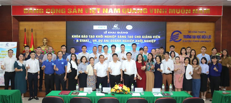 Trường Đại học Điện lực tổ chức các khóa đào tạo khởi nghiệp sáng tạo