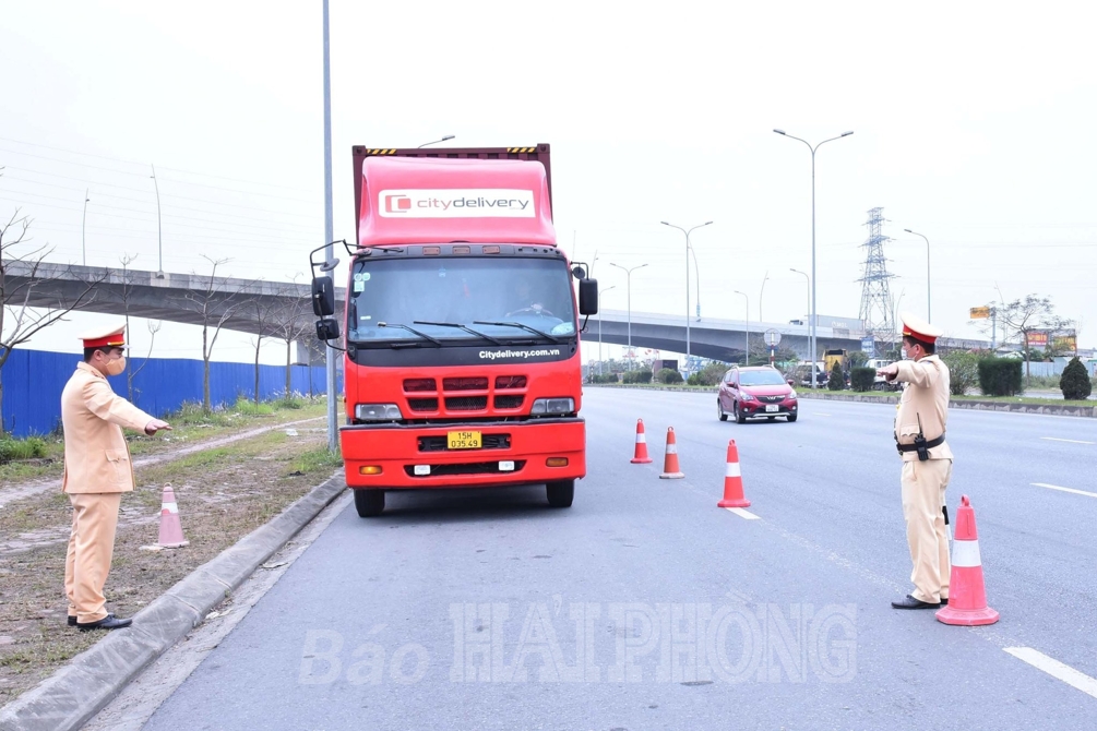 Hải Phòng chỉ đạo đánh giá nguyên nhân các vụ tai nạn giao thông