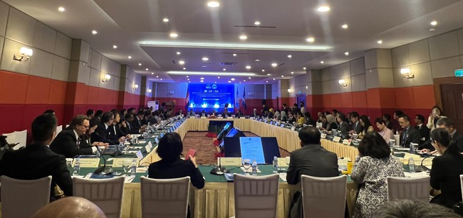 Tăng cường đào tạo cấp quản lý về chính sách và chiến lược du lịch
