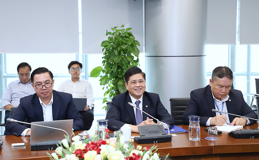 Phó Tổng giám đốc EVN tiếp Đại sứ Phần Lan tại Việt Nam và Tập đoàn Nokia