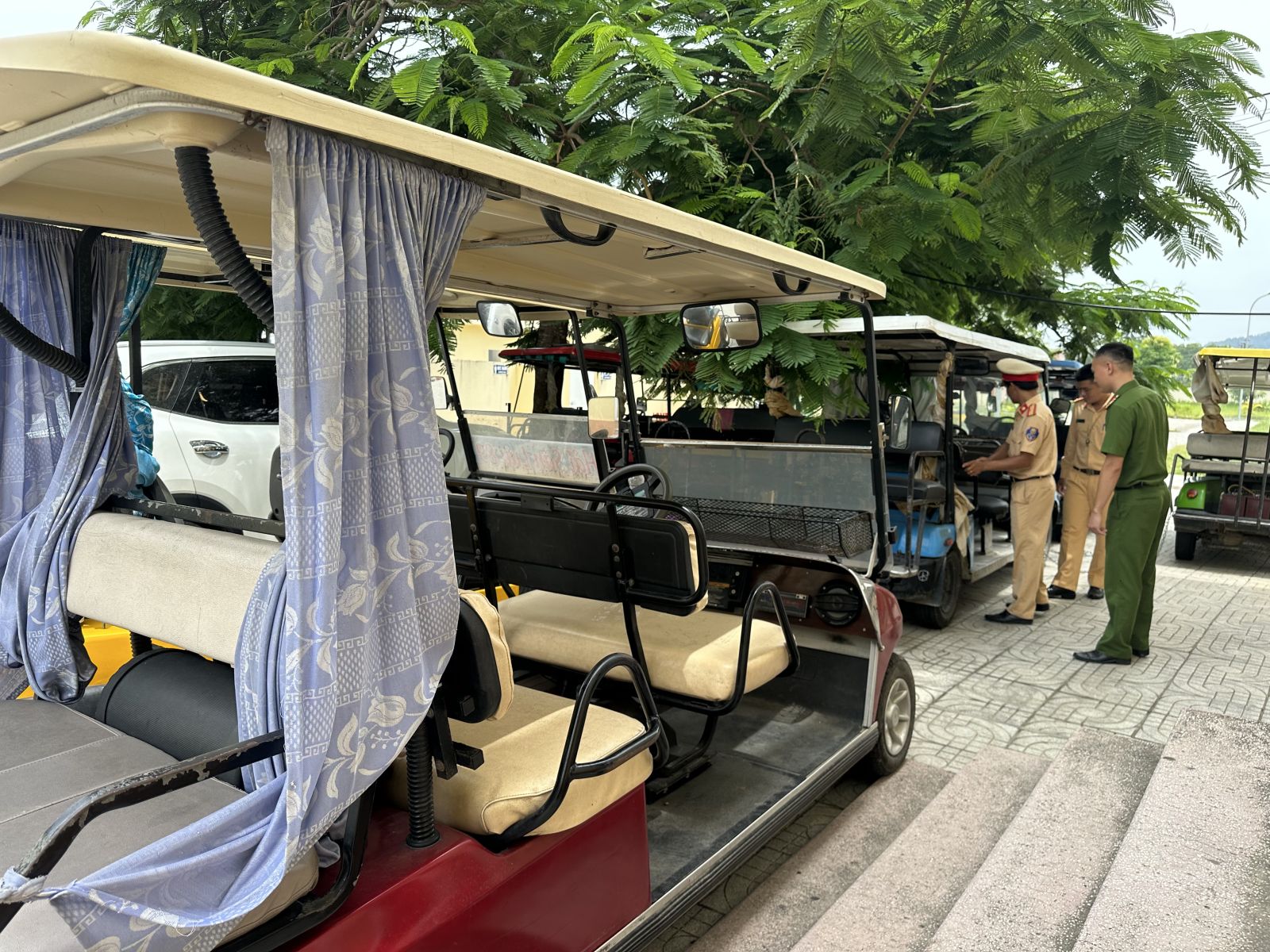 Thanh Hóa Chấn chỉnh hoạt động của loại hình xe điện tại khu du lịch Hải Tiến