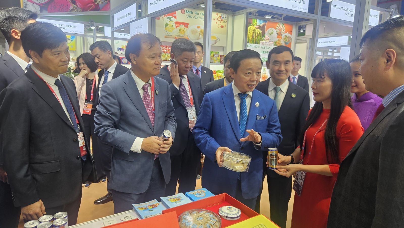 Việt Nam tham dự Hội chợ Quốc tế Nhập khẩu Trung Quốc lần thứ 6