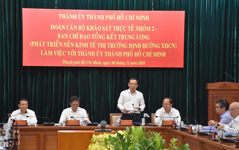 Vận dụng sáng tạo trong phát triển kinh tế thị trường định hướng XHCN tại TP Hồ Chí Minh