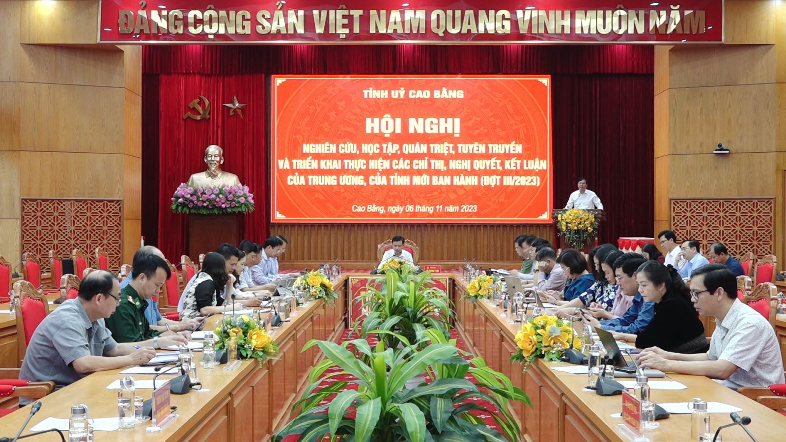 Cao Bằng Quán triệt các chỉ thị, nghị quyết, kết luận của Trung ương, của tỉnh