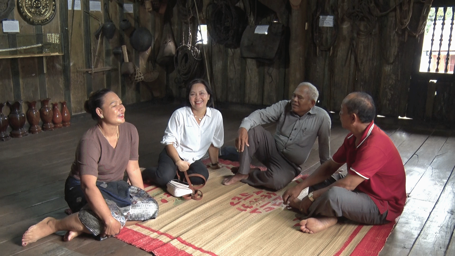Phát huy vai trò Người có uy tín trong hòa giải ở cơ sở