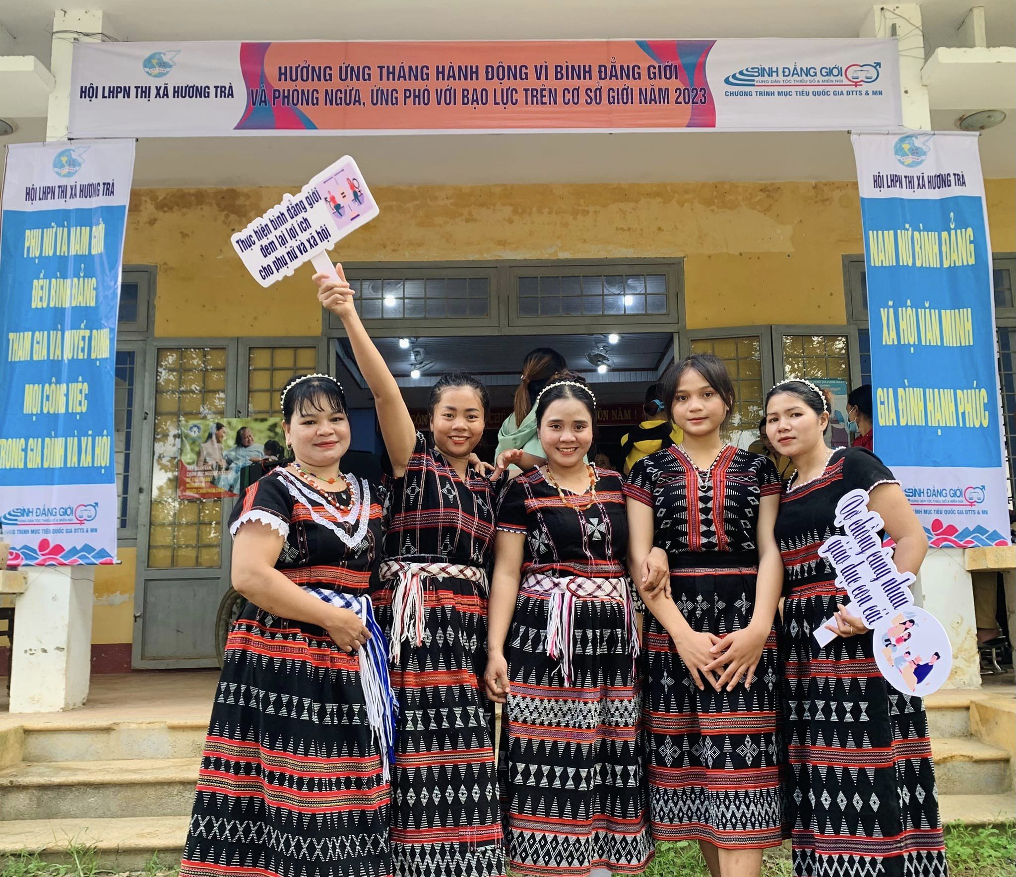 Truyền thông bình đẳng giới trong chia sẻ việc nhà