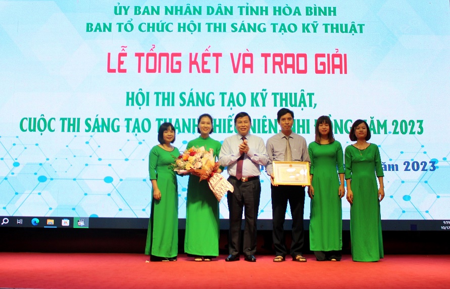 Hòa Bình Trao giải Hội thi Sáng tạo kỹ thuật và Cuộc thi Sáng tạo thanh thiếu niên, nhi đồng năm 2023