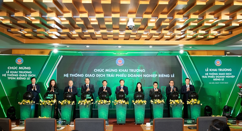 Giá trị giao dịch trái phiếu doanh nghiệp riêng lẻ tháng 10 cao gấp 2,5 lần tháng 9 2023