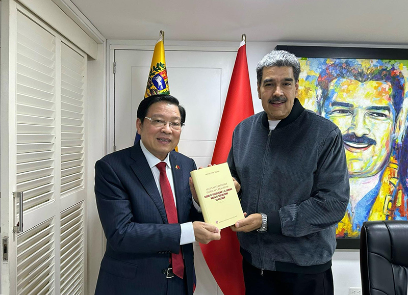 Đoàn đại biểu Đảng Cộng sản Việt Nam thăm và làm việc tại Venezuela