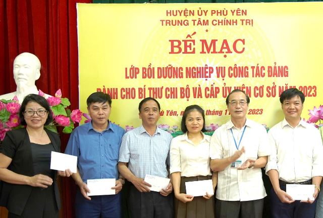 Phù Yên Sơn La  Bồi dưỡng nghiệp vụ công tác Đảng cho cấp uỷ viên cơ sở