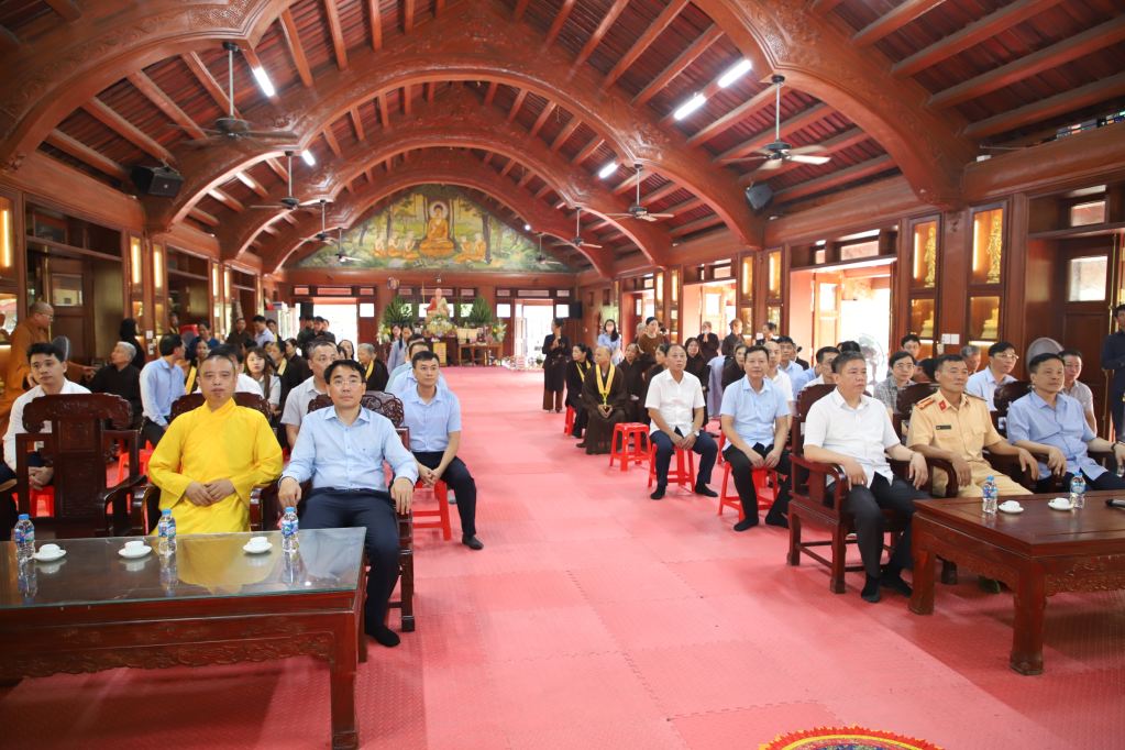 Hưng Yên Tưởng niệm các nạn nhân tử vong do tai nạn giao thông