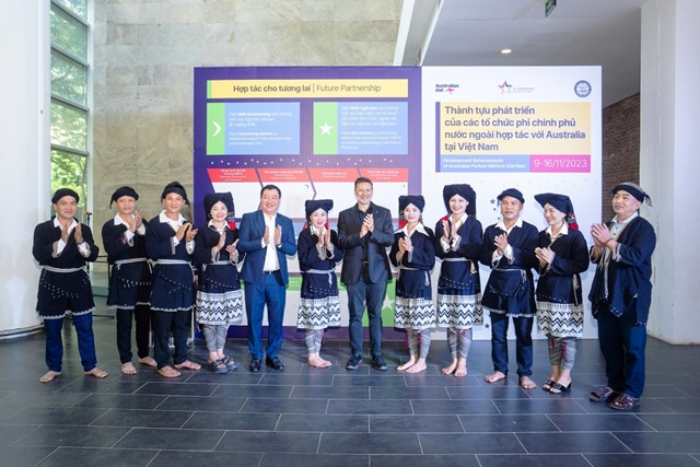 Triển lãm thành tựu phát triển của các tổ chức phi chính phủ nước ngoài hợp tác với Australia tại Việt Nam