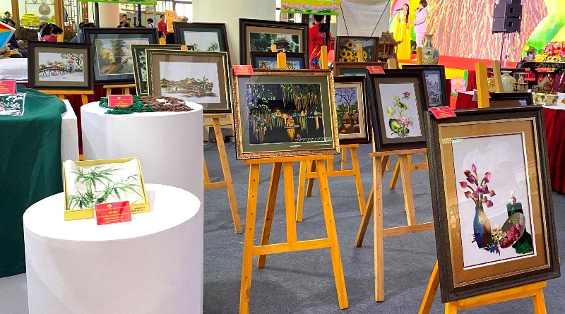 Tôn vinh di sản văn hóa và sản phẩm thủ công truyền thống