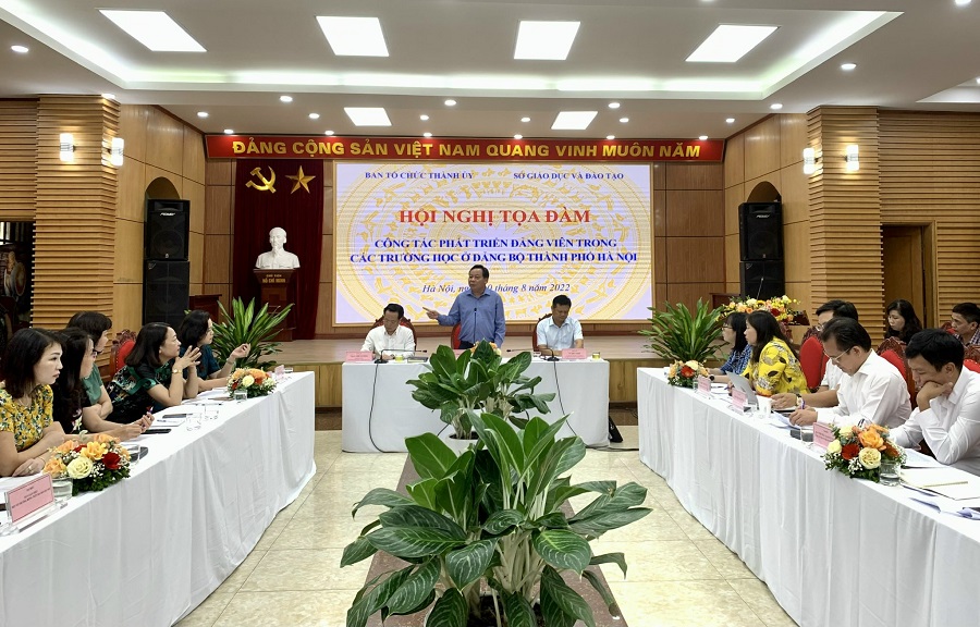 Tổ chức cơ sở đảng là hạt nhân chính trị, cầu nối giữa Đảng với nhân dân