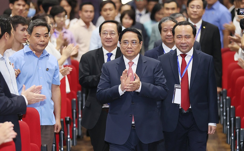 ĐHQG-HCM phát huy vai trò trong mục tiêu đào tạo, tìm kiếm nhân tài