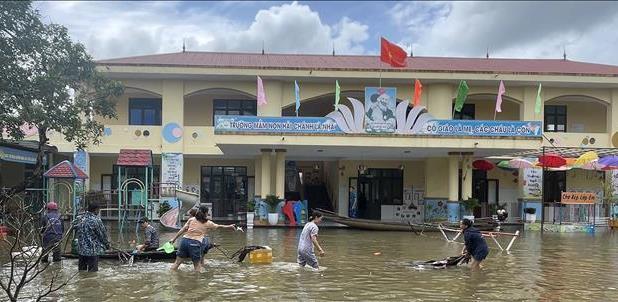 Quảng Trị Vùng thấp trũng Hải Lăng bị ngập diện rộng