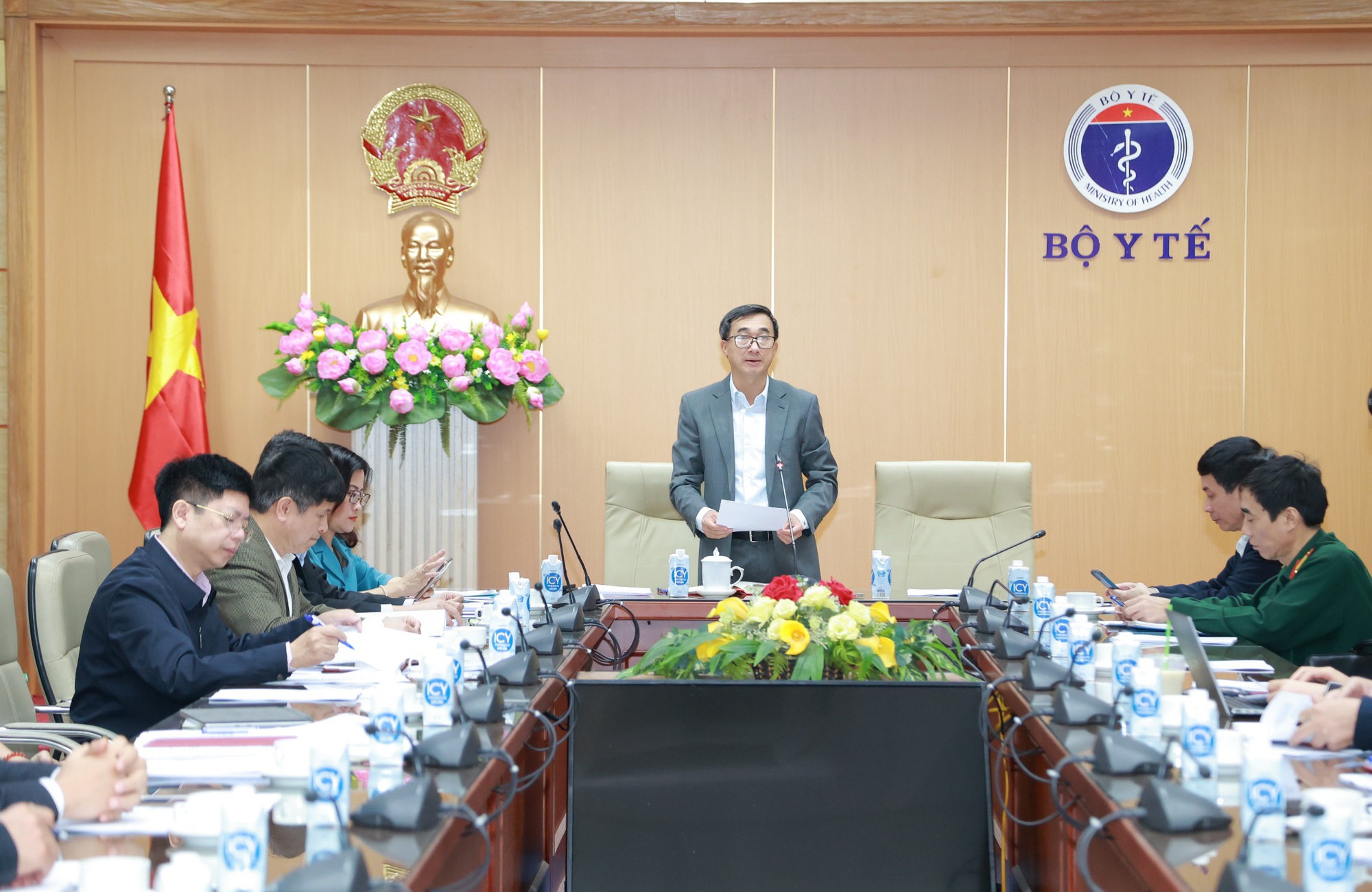 Thứ trưởng Bộ Y tế thông tin 5 điểm mới đảm bảo quyền lợi người tham gia BHYT