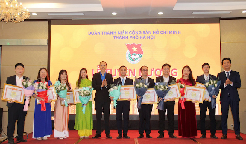 Năm học 2022 - 2023, hơn 80 đoàn viên, học sinh ưu tú Thủ đô được kết nạp Đảng