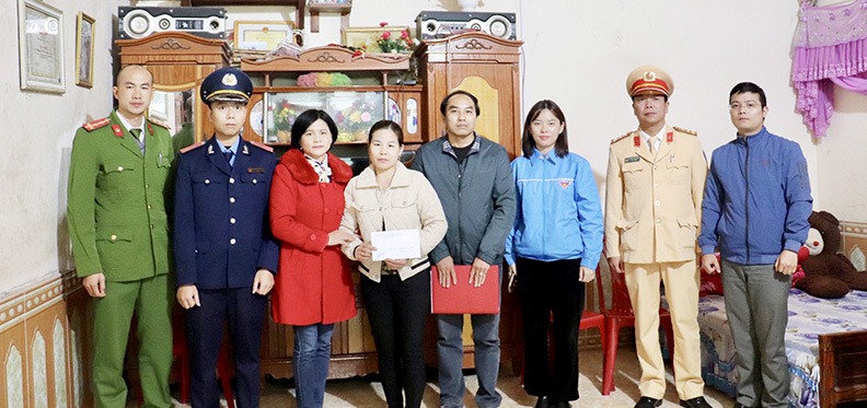 Lạng Sơn hướng tới xây dựng một xã hội văn hóa, an toàn giao thông