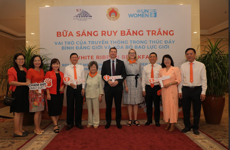 Truyền thông đóng vai trò quan trọng trong việc hỗ trợ phụ nữ và trẻ em bị bạo lực