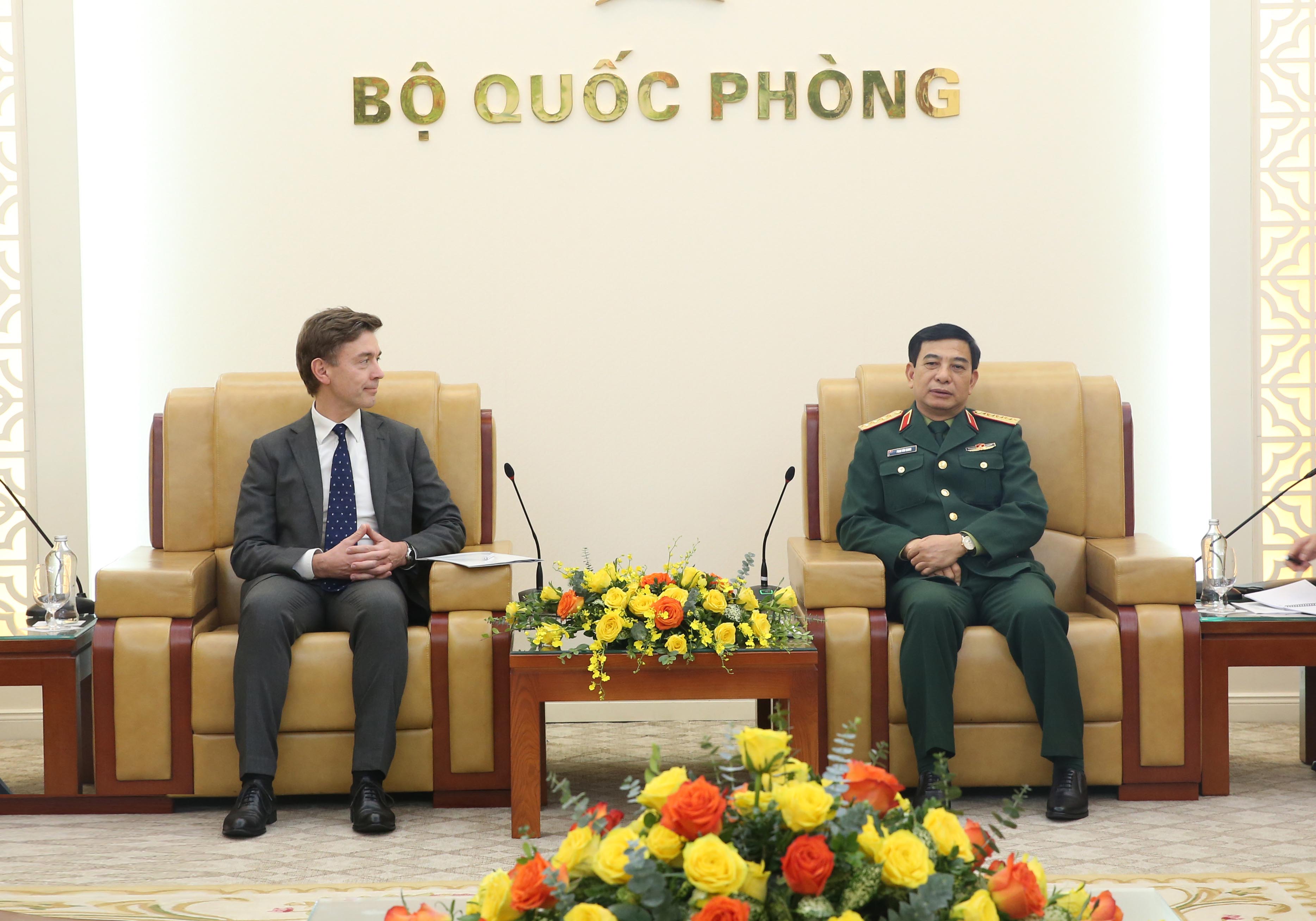 Tăng cường hợp tác quốc phòng Việt Nam - EU