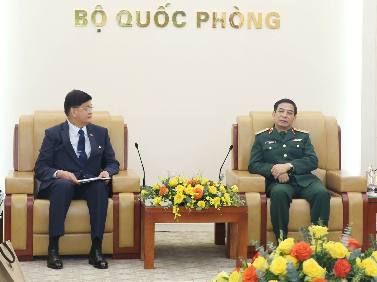 Đưa hợp tác quốc phòng Việt Nam - Philippines phát triển thực chất, hiệu quả