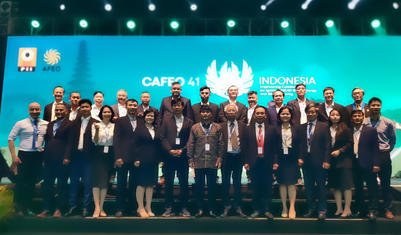 Tổng Công ty Điện lực TP HCM Thêm 23 kỹ sư nhận chứng chỉ kỹ sư ASEAN