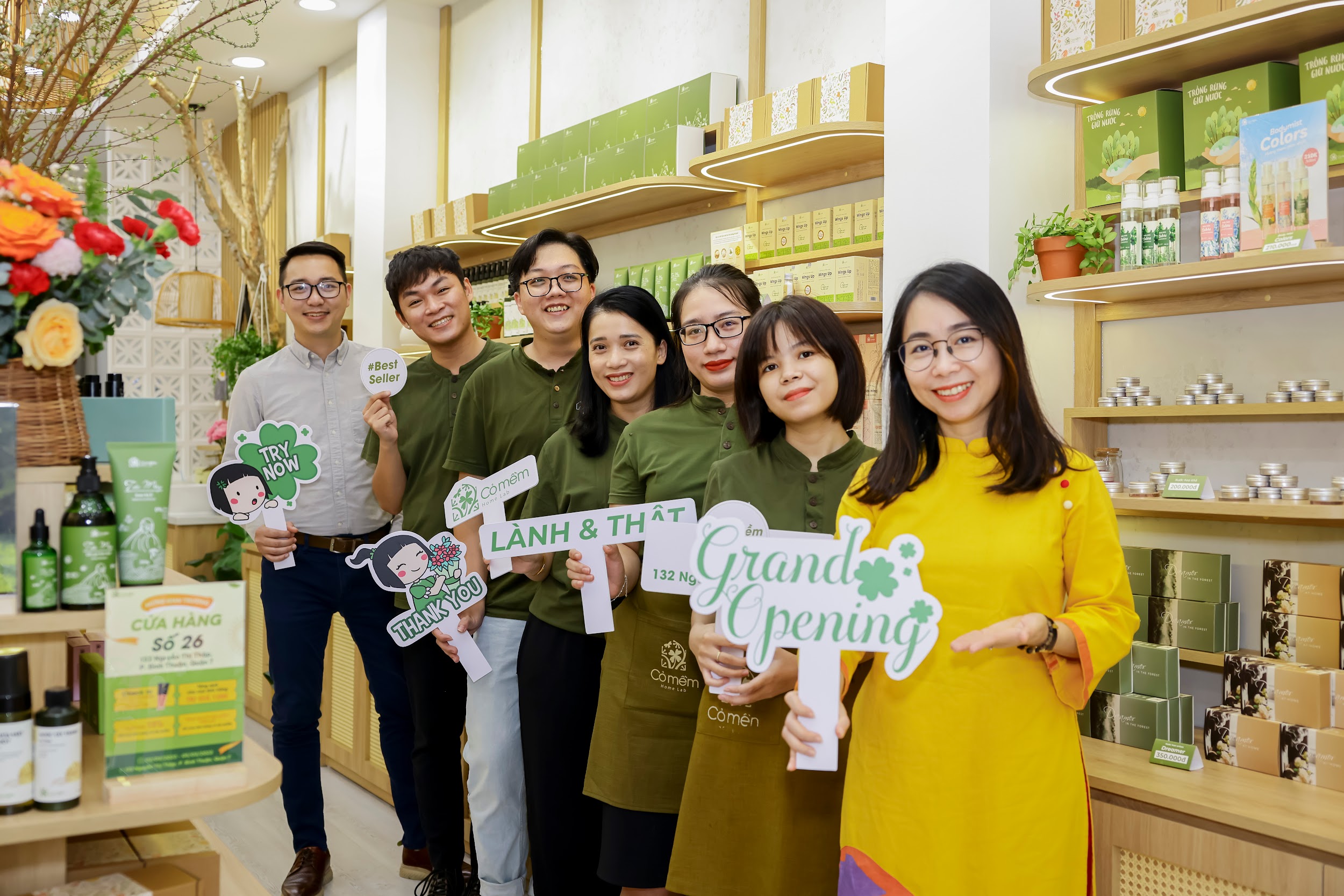 Hành trình 8 năm vươn xa của mỹ phẩm thiên nhiên Cỏ Mềm