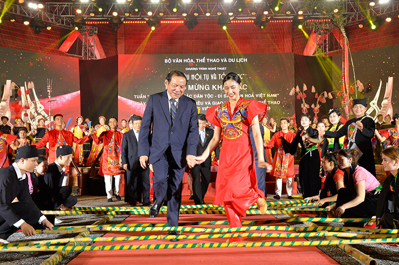 Lung linh sắc màu di sản văn hoá Việt Nam năm 2023