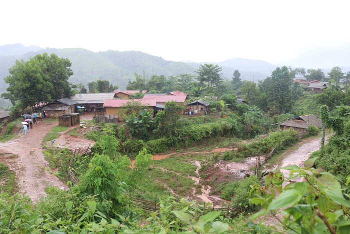 Hỗ trợ kinh phí di chuyển tái định cư đối với đồng bào dân tộc thiểu số