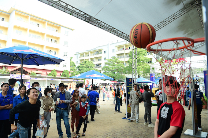 Mega Show ngày hội “Thanh niên công nhân - Lan tỏa năng lượng tích cực” 2023