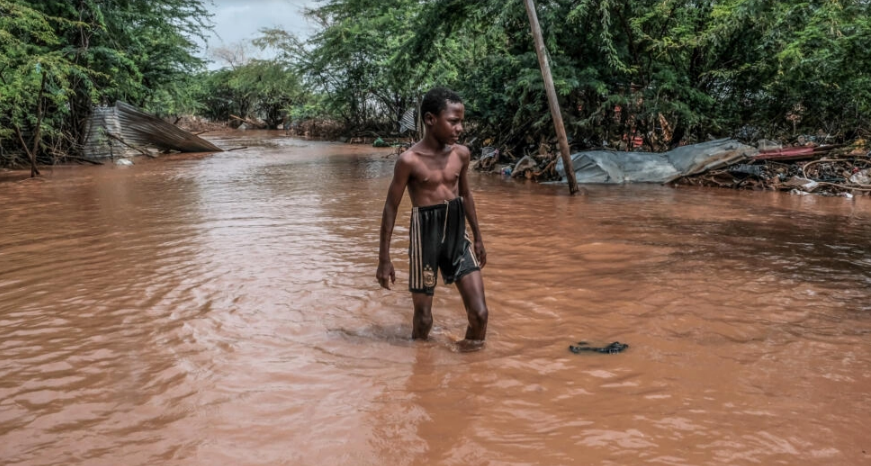 27 triệu trẻ em lâm vào cảnh nghèo đói do biến đổi khí hậu