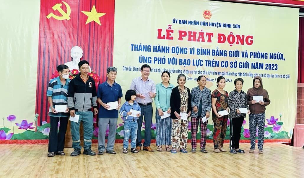 Huyện Bình Sơn Quảng Ngãi  Phát động Tháng hành động vì bình đẳng giới