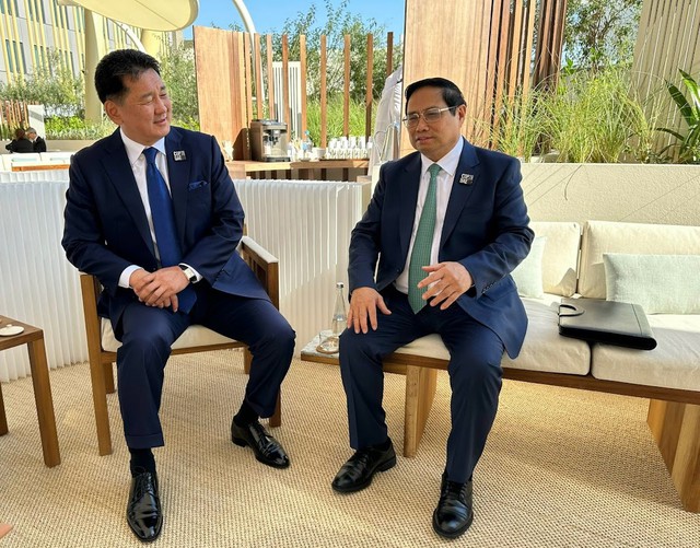Thủ tướng Phạm Minh Chính gặp các lãnh đạo các nước và tổ chức quốc tế