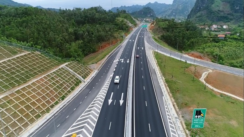 Bộ Giao thông Vận tải giải ngân được hơn 71 000 tỷ đồng