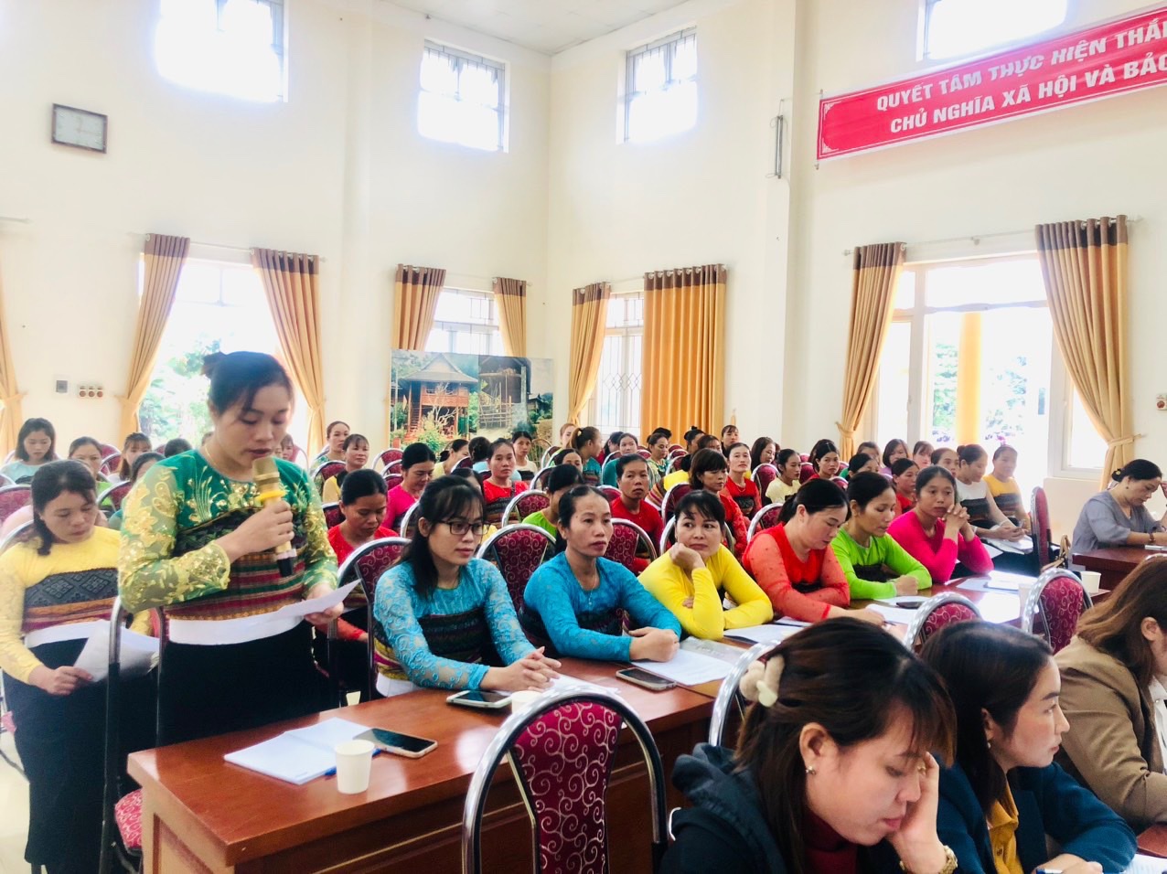 Hòa Bình Thúc đẩy bình đẳng giới vùng đồng bào dân tộc thiểu số