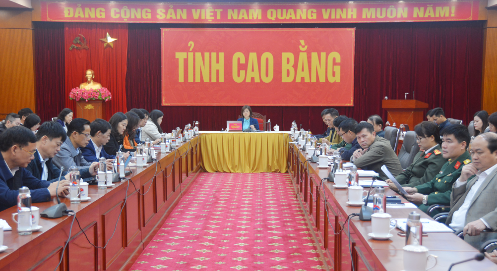 Phát huy vai trò của Nhân dân đấu tranh ngăn chặn, đẩy lùi sự suy thoái, “tự diễn biến”, “tự chuyển hóa” trong nội bộ
