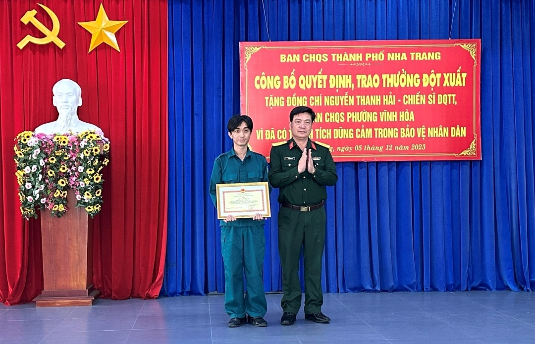 Khen thưởng tập thể, cá nhân có thành tích phòng, chống tội phạm