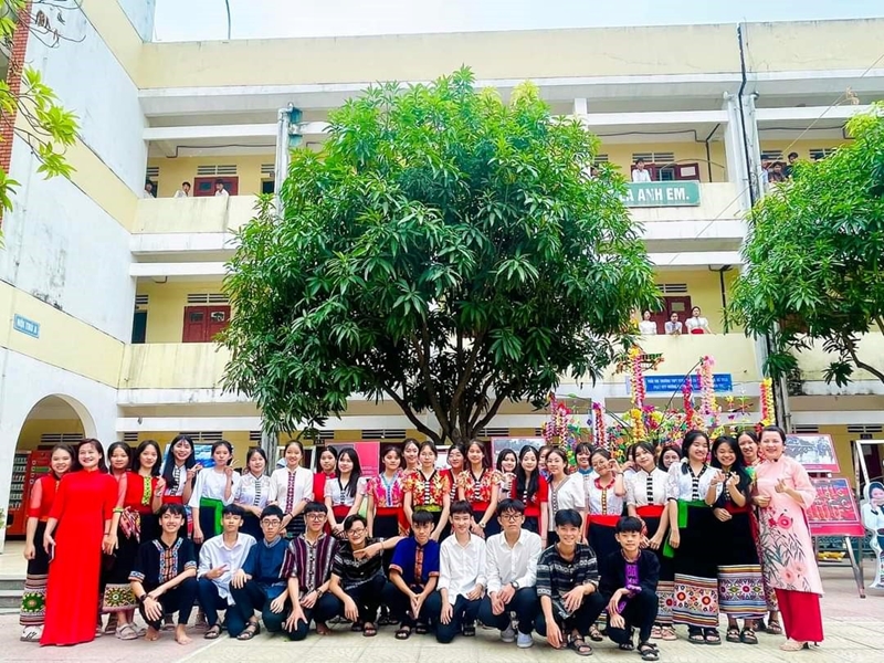 Nâng cao chất lượng giáo dục gắn với xây dựng môi trường học tập an toàn, lành mạnh