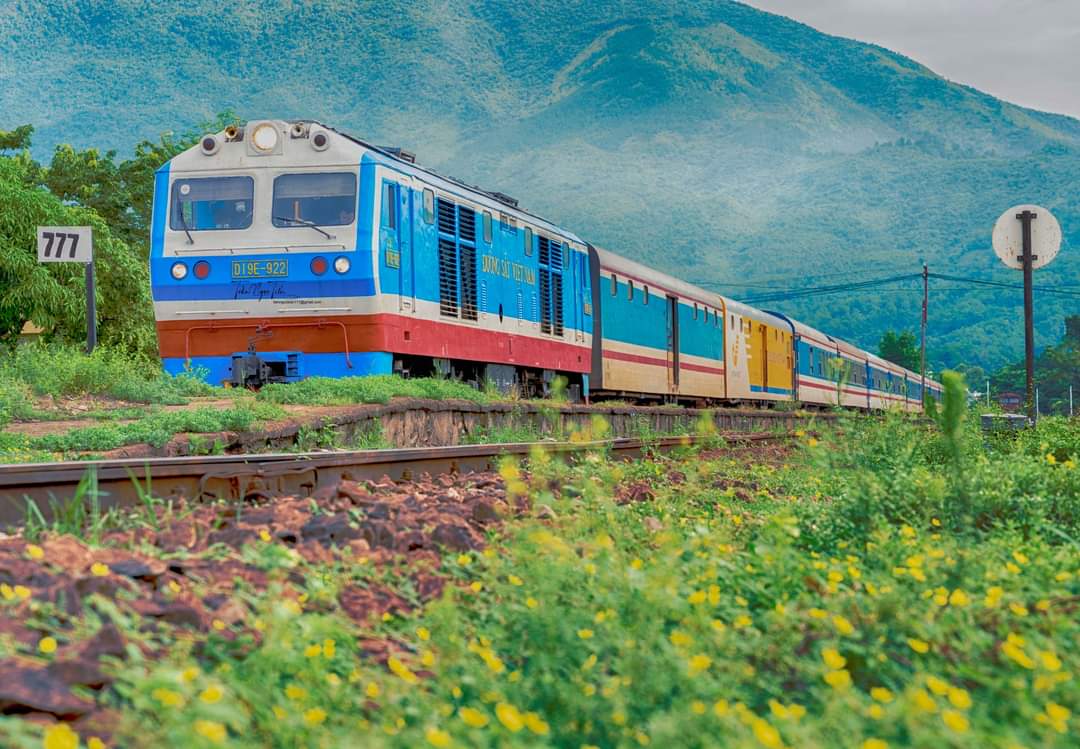Tăng chuyến trên một số tuyến đường sắt dịp Tết Dương lịch 2024