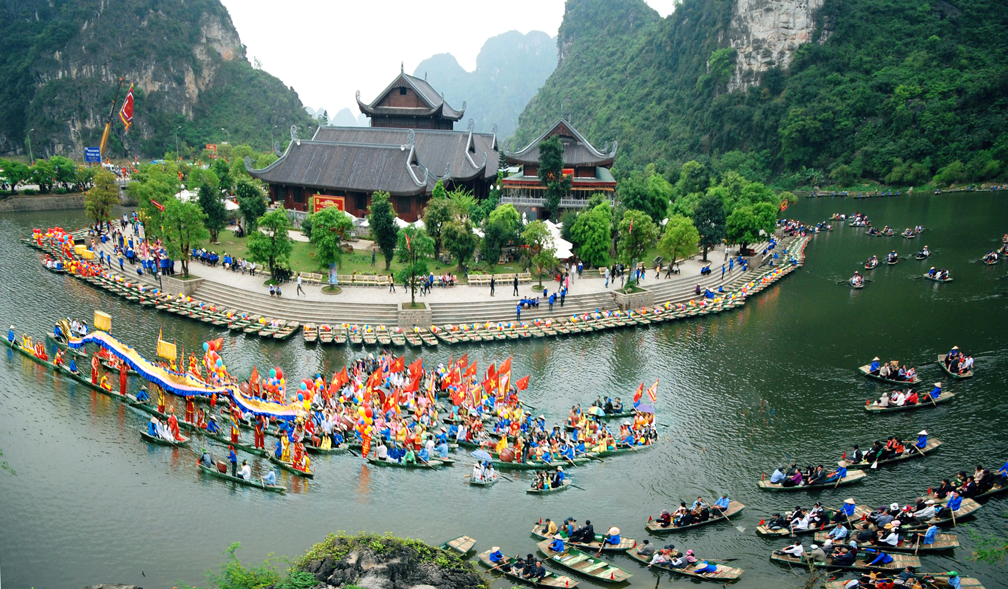 Festival Ninh Bình - Tràng An lần thứ II “Sắc màu di sản - Hội tụ và lan tỏa”