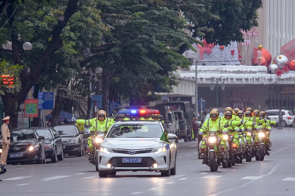 Hà Nội phân luồng giao thông trong 2 ngày 12 và 13 12