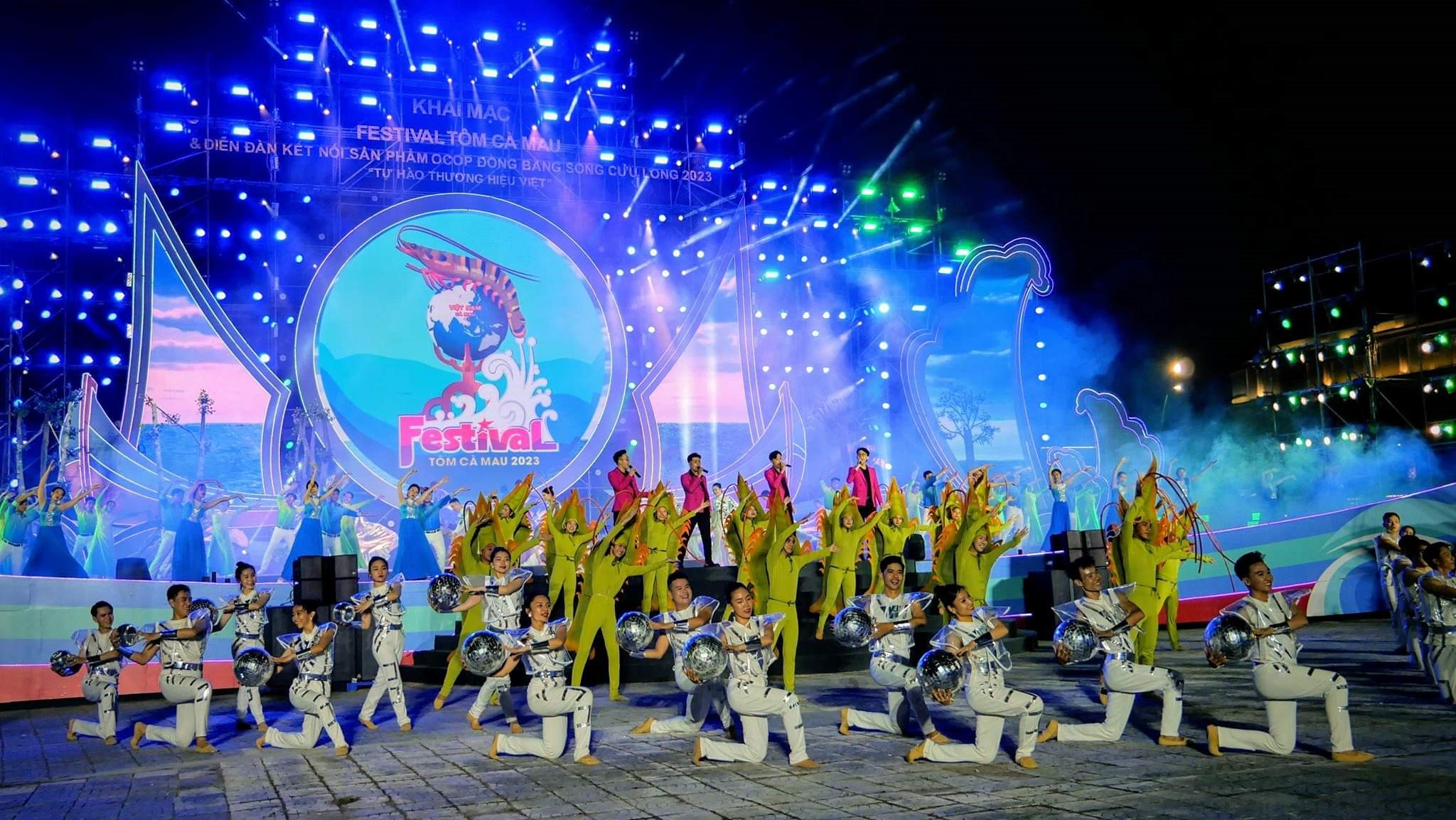Khai mạc “Festival Tôm Cà Mau - Tự hào thương hiệu Việt”