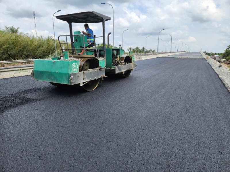 Đưa vào sử dụng 2 tuyến tránh trên Quốc lộ 1A tại đồng bằng sông Cửu Long