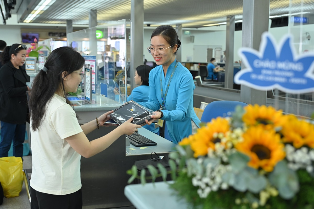 Vietnam Airlines tăng gần 550 chuyến bay dịp Tết Nguyên đán 2024