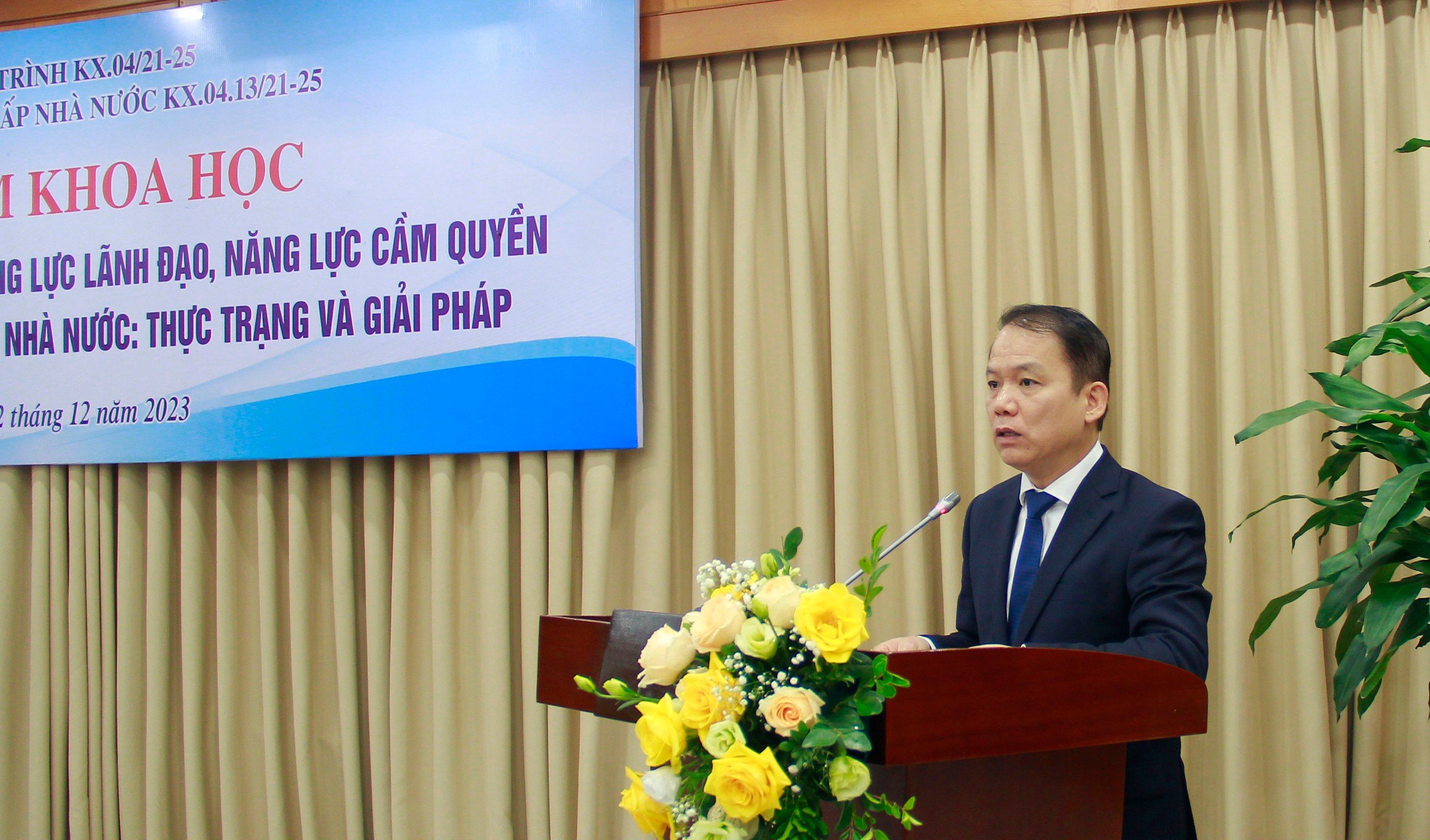 Nâng cao năng lực lãnh đạo, phương thức cầm quyền của Đảng trong cơ quan Nhà nước