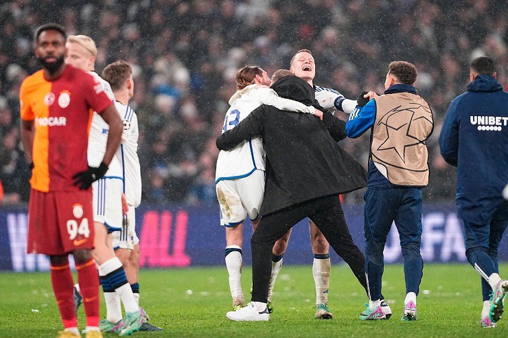 Xác định 16 đội bóng vào vòng đấu loại trực tiếp Cúp C1 Châu Âu