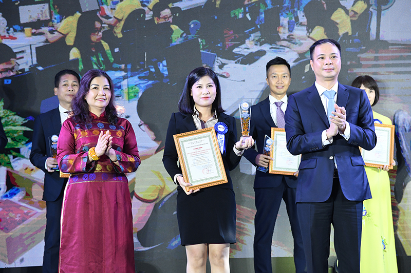 Tôn vinh 33 sản phẩm công nghiệp chủ lực Hà Nội năm 2023